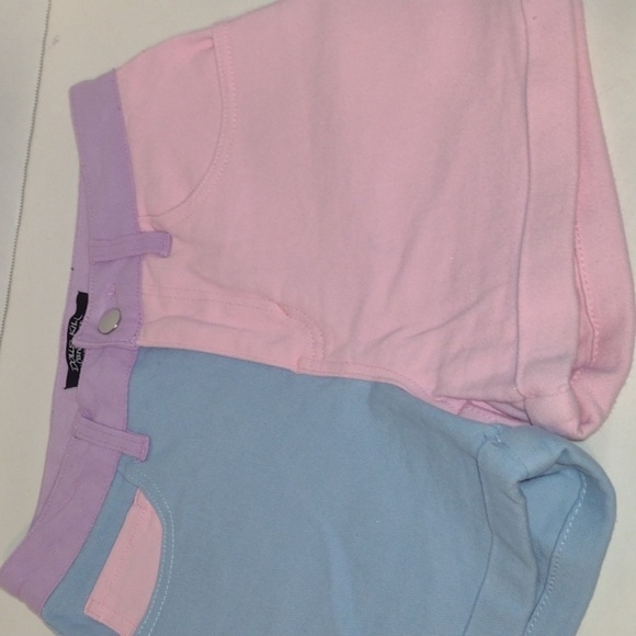 DOLLS kill care bears peekaboo block colored shorts size extra small - Picture 11 of 12